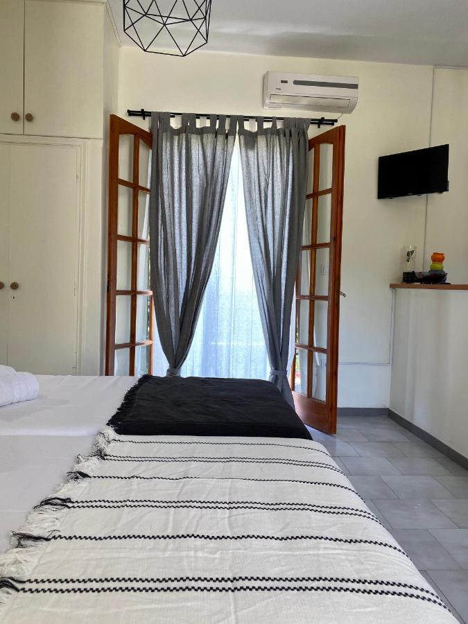 Lemon Tree Apartments B C Argostolion Dış mekan fotoğraf